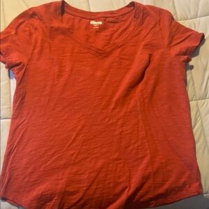 Old Navy Women's Red V-Neck Tee